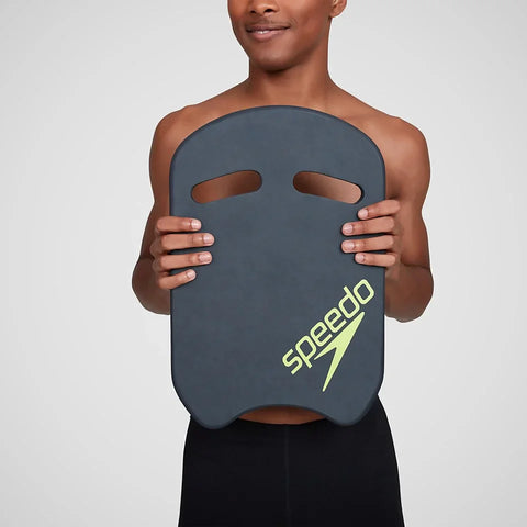 Speedo Kickboard Original – High Buoyancy, Durable Foam, Ergonomic Design – Perfect for Swim Training