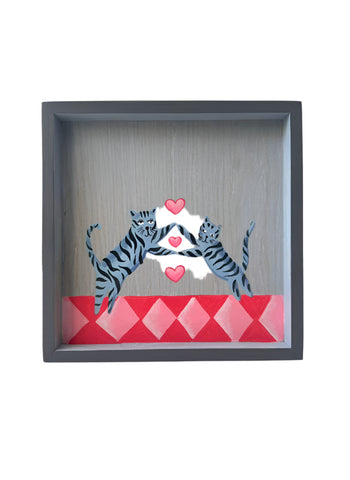 Viel LOVERS Tray – Exquisite Hand-Painted Square Serving Tray | Elegant Design | 10 x 10 Inches